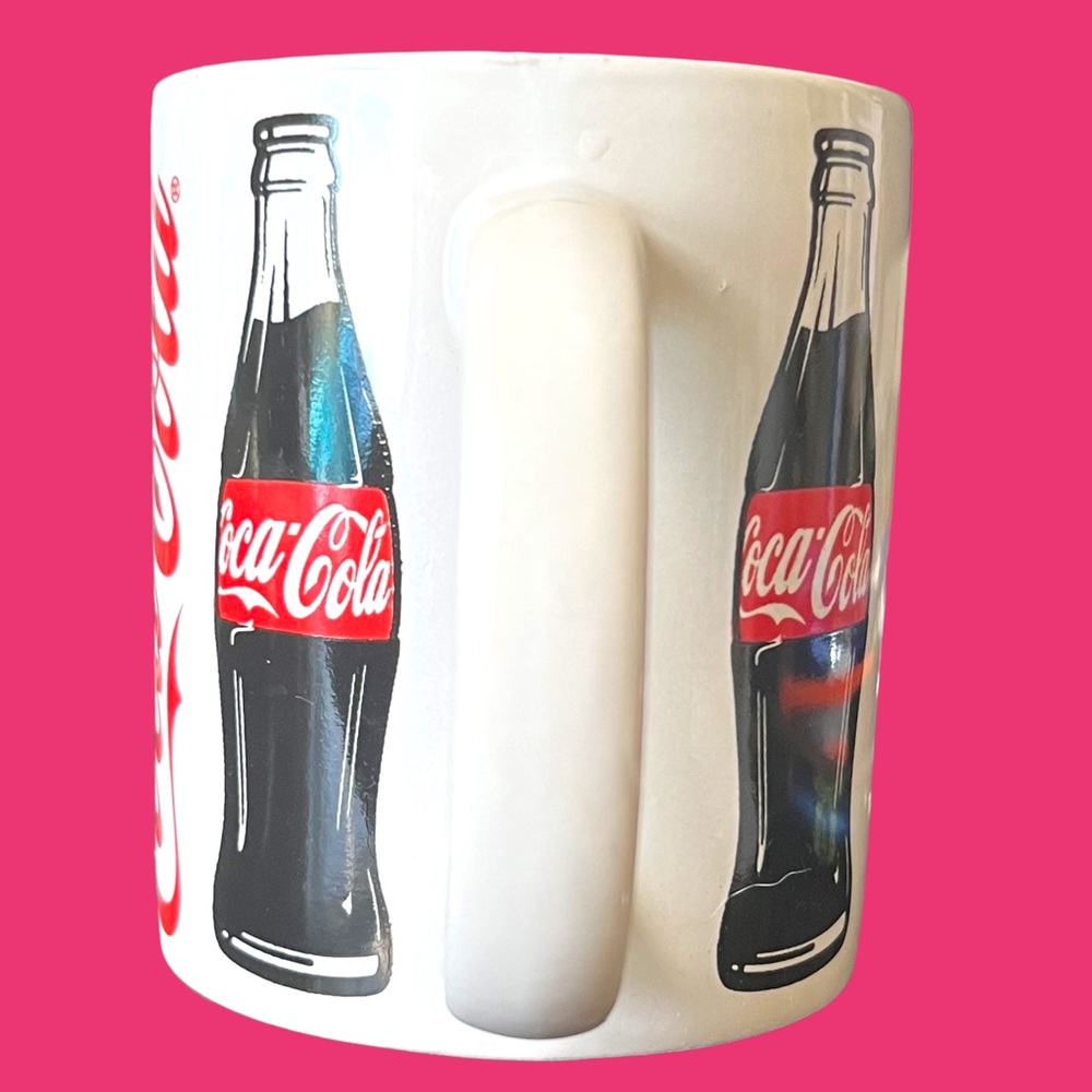 Vintage Coca-Cola Mug "It's The Real Thing" Coke Slogan Coffee Cup Mug. - Picture 10 of 13